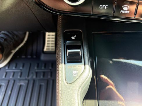 Used 2023 Kia Telluride SX Prestige X-Line AWD/4WD image 21