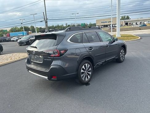 Used 2023 Subaru Outback Limited AWD/4WD image 9