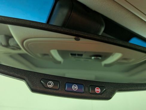 Used 2019 Chevrolet Suburban Premier image 31