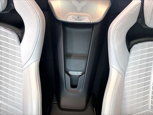 Used 2024 Chevrolet Corvette Z06 RWD image 34