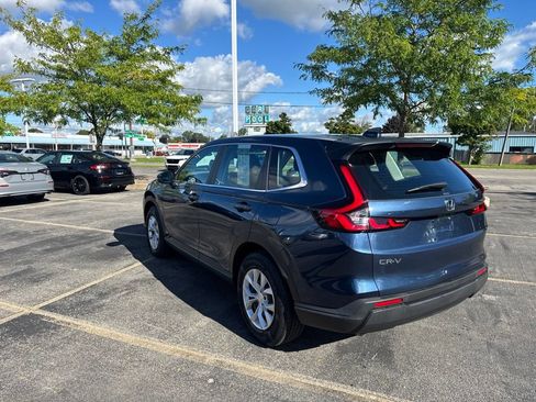 Used 2024 Honda CR-V LX image 7