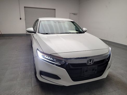 Used 2018 Honda Accord LX image 14