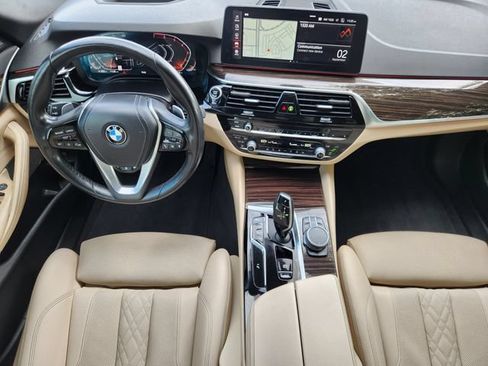 Used 2022 BMW 530i xDrive AWD/4WD image 26