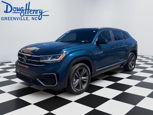 Used 2021 Volkswagen Atlas Cross Sport SE w/ Panoramic Sunroof Package image 1