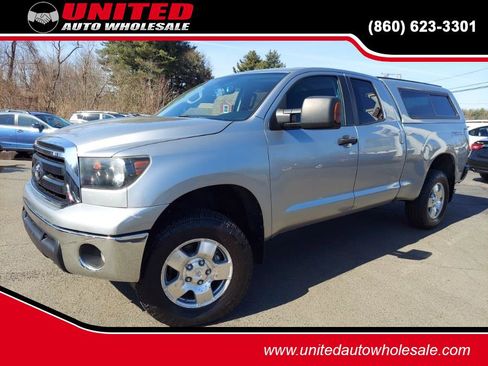 Used 2012 Toyota Tundra 4x4 Double Cab w/ TRD Off-Road Pkg image 1