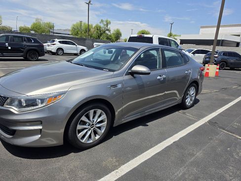 Used 2016 Kia Optima EX FWD image 1