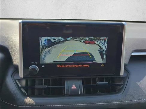 Used 2023 Toyota RAV4 XLE w/ Convenience Package image 21