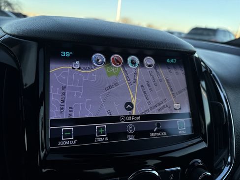 Used 2018 Chevrolet Cruze Premier image 14