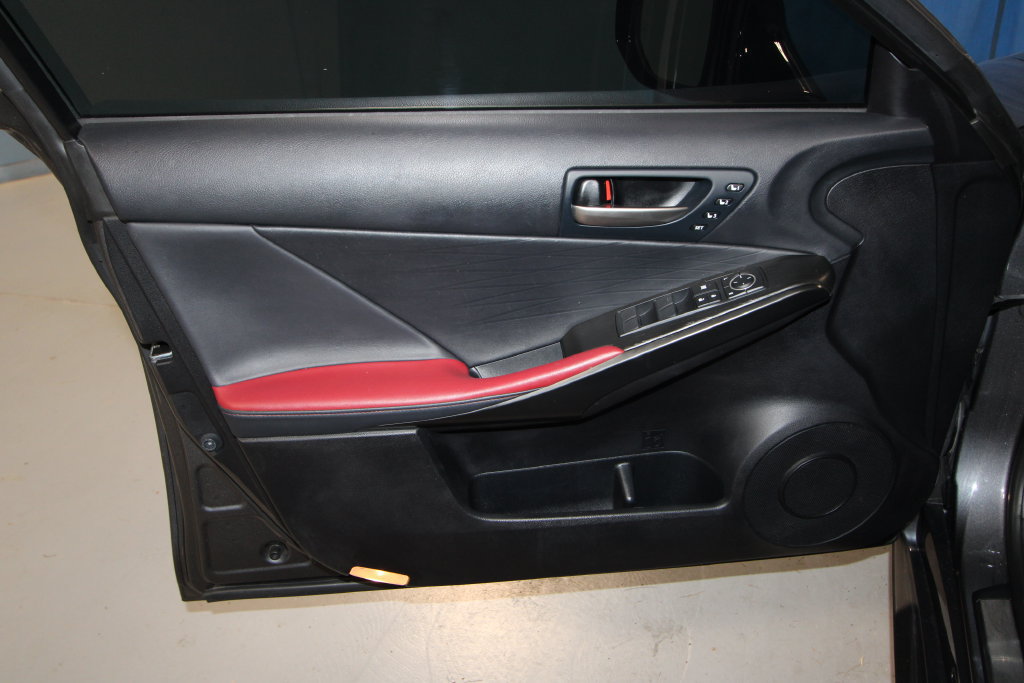 Used 2024 Lexus IS 300 w/ Premium Package RWD image 5