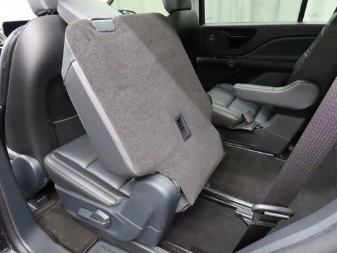 Used 2025 Lincoln Aviator Reserve w/ Jet Appearance Package image 66