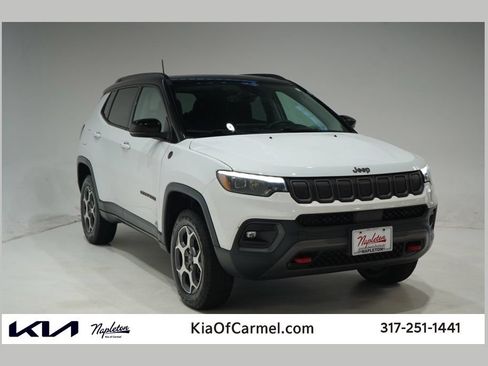 Used 2022 Jeep Compass Trailhawk w/ Trailhawk Elite Group AWD/4WD image 1