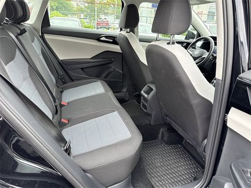 Used 2025 Volkswagen Taos S image 31