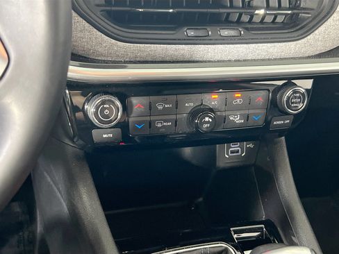 Used 2022 Jeep Compass Latitude w/ Convenience Group image 15