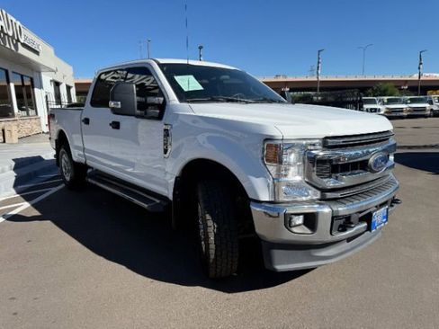 Used 2021 Ford F250 XLT w/ XLT Value Package image 4