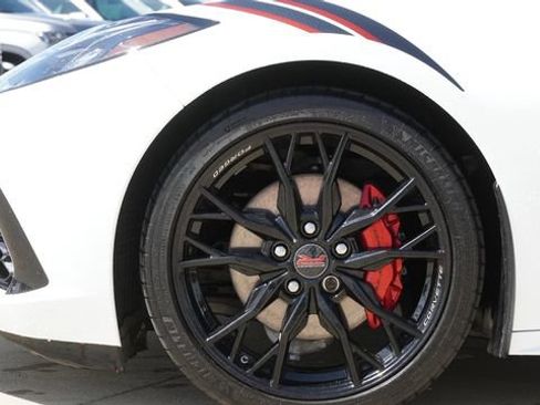 Used 2024 Chevrolet Corvette Stingray Coupe image 5