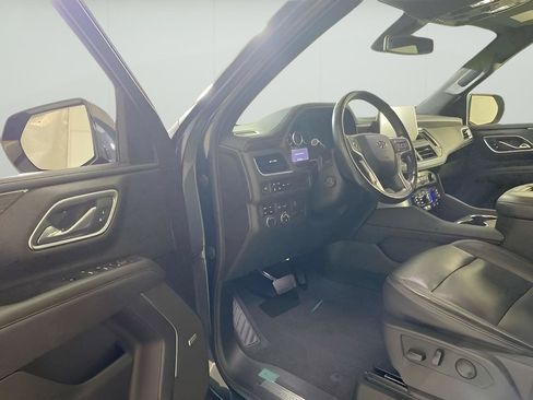 Used 2021 Chevrolet Tahoe Z71 w/ Z71 Signature Package AWD/4WD image 27