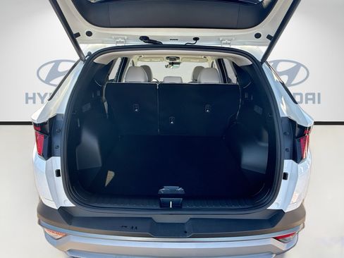 New 2026 Hyundai Tucson SEL FWD image 19