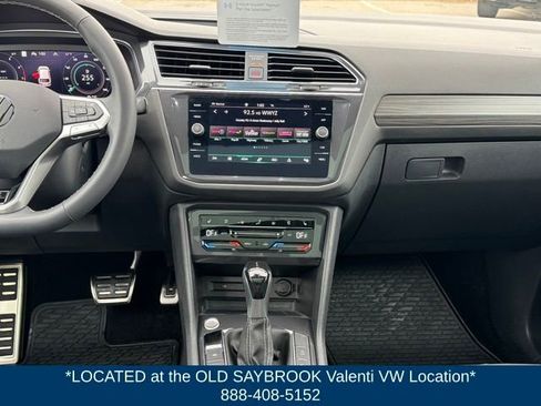 Certified 2023 Volkswagen Tiguan SEL R-Line AWD/4WD image 15