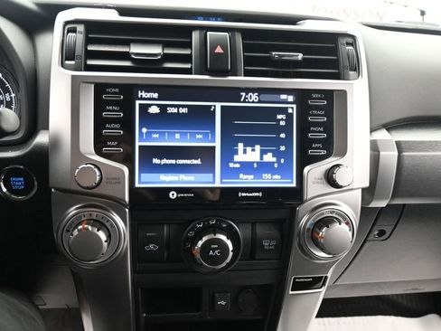 Used 2024 Toyota 4Runner SR5 AWD/4WD image 20