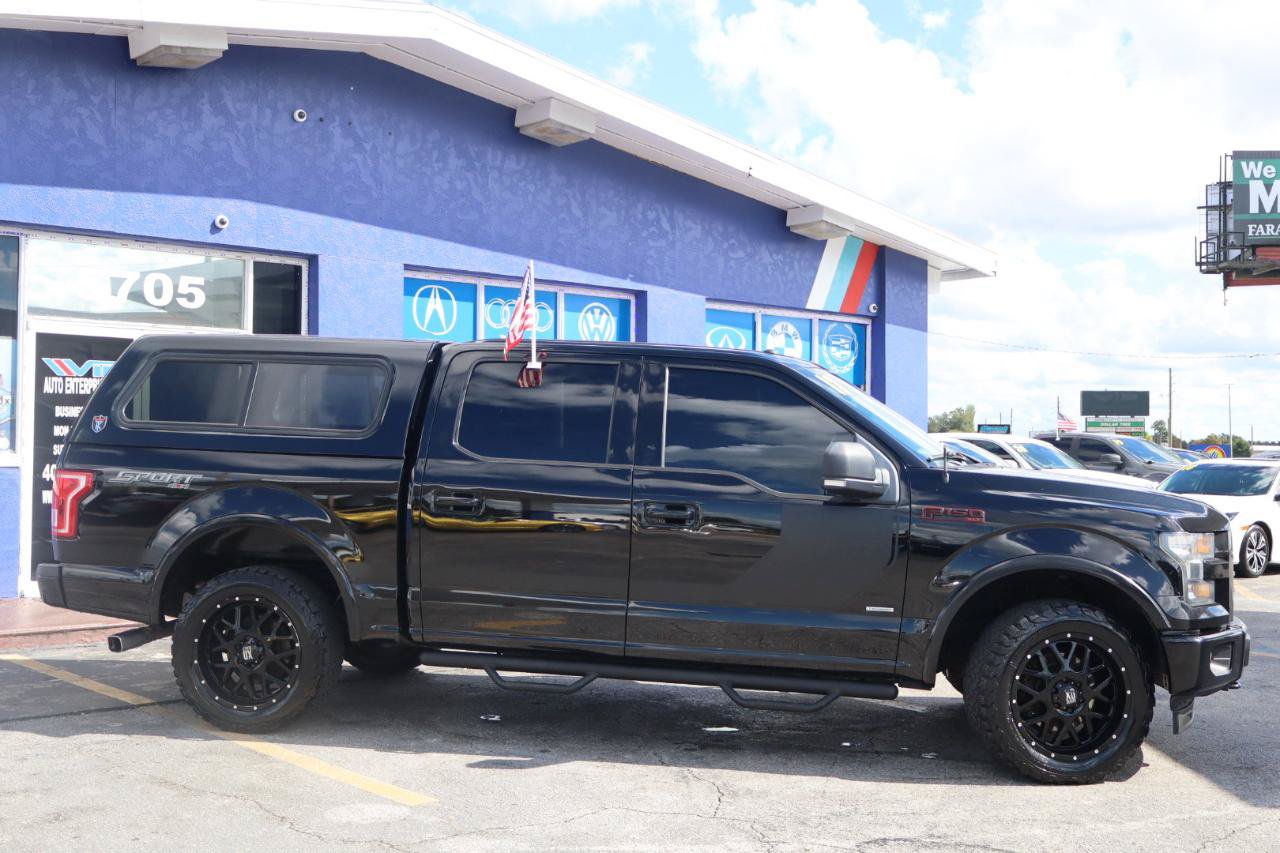 Used 2017 Ford F150 XLT w/ Equipment Group 301A Mid AWD/4WD image 5