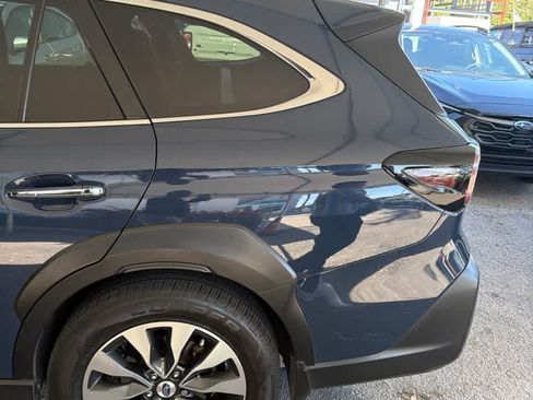 Used 2023 Subaru Outback Touring XT AWD/4WD image 4