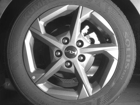 Used 2025 Kia K4 FWD image 17