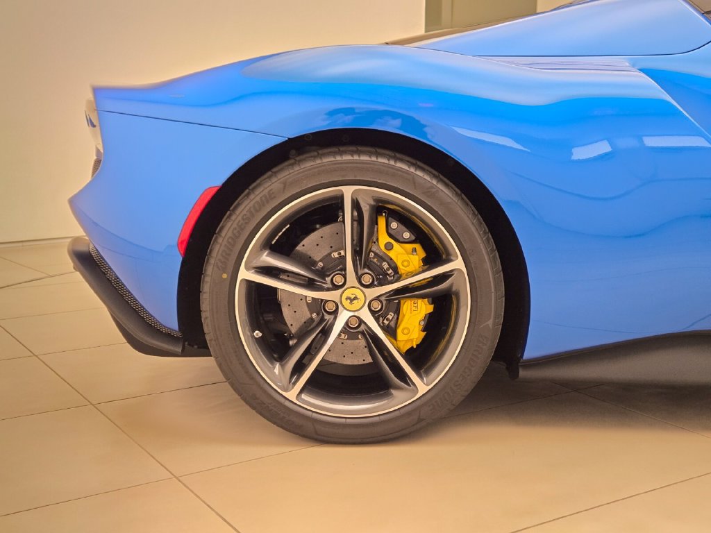 Used 2026 Ferrari 296 GTS RWD image 8