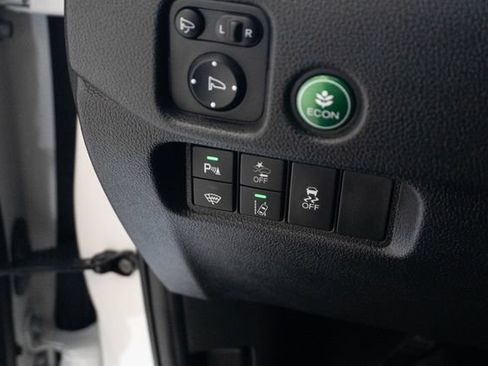 Used 2025 Honda Passport TrailSport image 21
