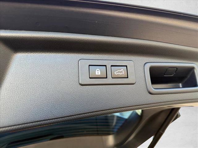 Used 2023 Subaru Forester Premium AWD/4WD image 6