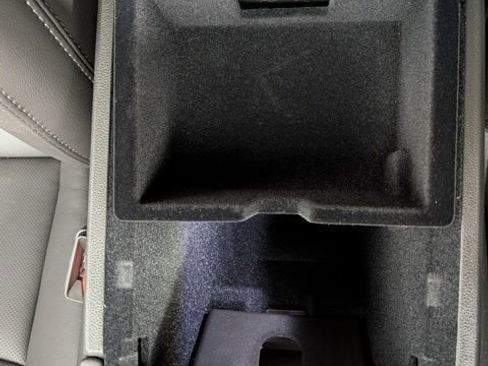 New 2025 Cadillac XT6 Premium Luxury image 25