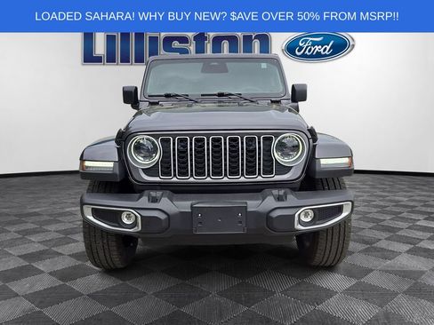 Used 2025 Jeep Wrangler Unlimited Sahara w/ Safety Group AWD/4WD image 2