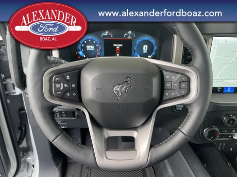 New 2026 Ford Bronco Outer Banks w/ Sasquatch Package image 26