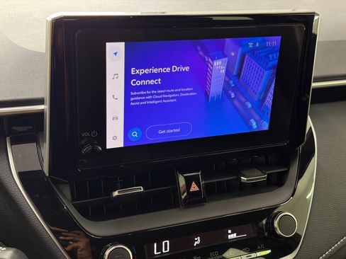 Used 2025 Toyota Corolla SE FWD image 19