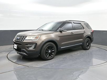 Used 2016 Ford Explorer XLT w/ Equipment Group 202A