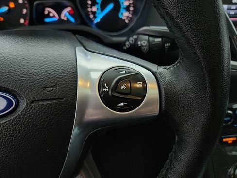 Used 2015 Ford Escape Titanium w/ Equipment Group 301A AWD/4WD image 21