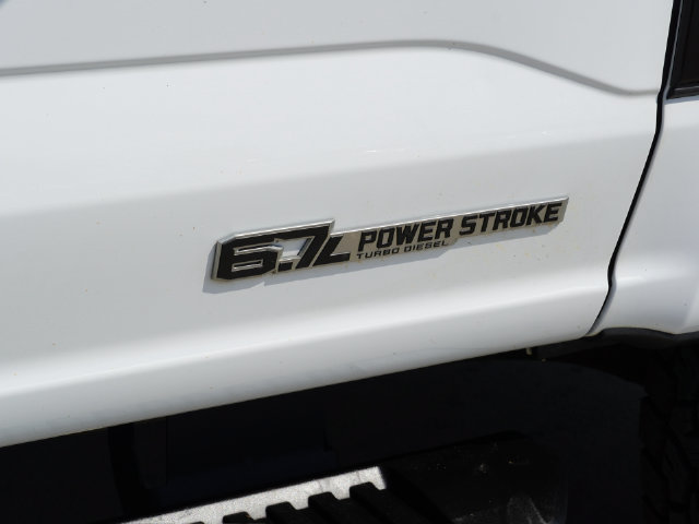 Used 2024 Ford F250 Lariat w/ Sport Appearance Package AWD/4WD image 17