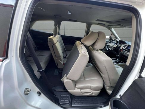Used 2017 Honda Pilot EX-L image 30