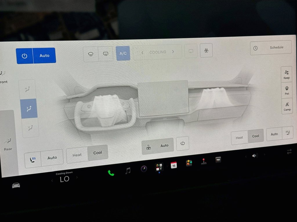 Used 2022 Tesla Model S Plaid AWD/4WD image 15