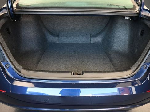 Used 2018 Honda Accord LX image 43