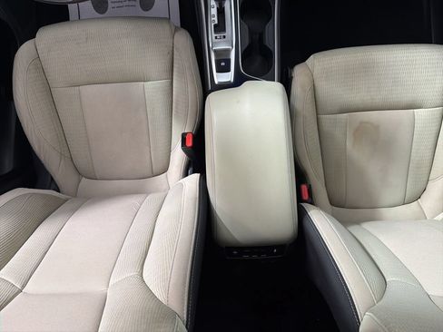 Used 2019 Subaru Ascent Premium AWD/4WD image 25