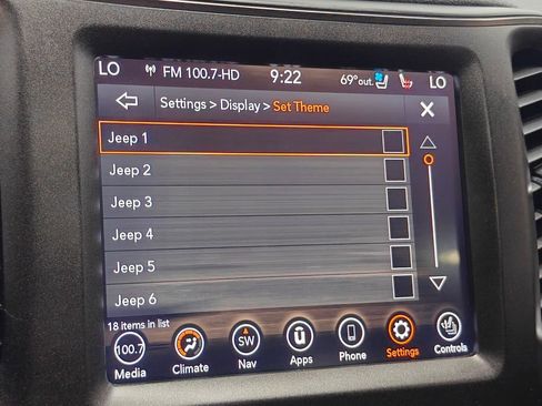 Used 2020 Jeep Cherokee Trailhawk image 55