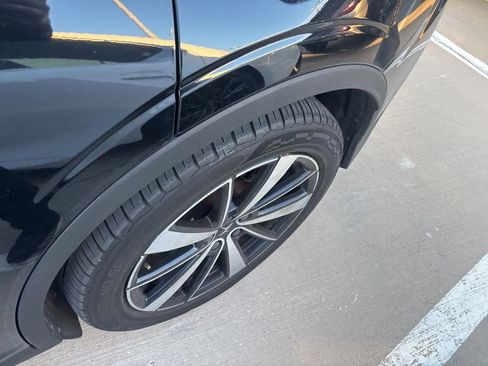 Used 2021 Polestar Polestar 2 Launch Edition image 6