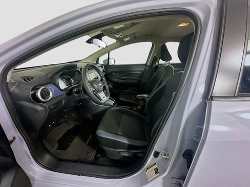 Used 2024 Nissan Versa SV FWD image 13