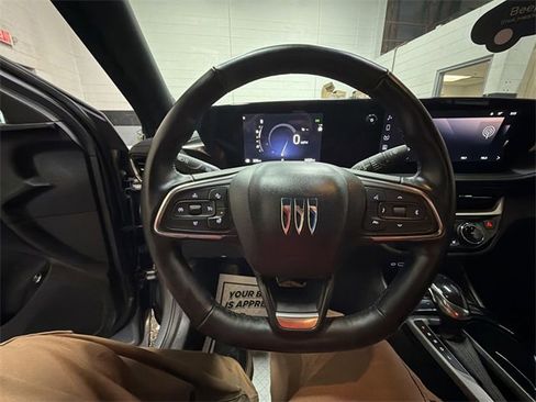 Certified 2024 Buick Envista Sport Touring w/ Convenience I Package image 14