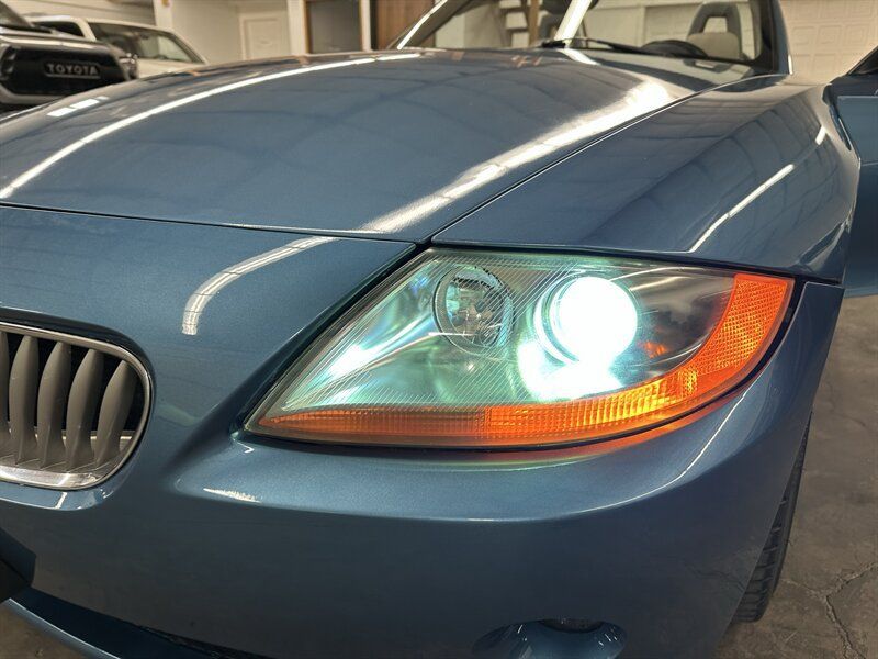 Used 2003 BMW Z4 3.0i RWD image 34