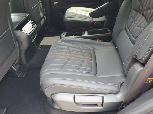 New 2026 Nissan Armada PRO-4X w/ Captain's Chari Seat Package AWD/4WD image 25
