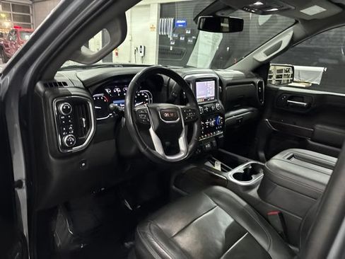 Used 2019 GMC Sierra 1500 SLT w/ SLT Premium Plus Package AWD/4WD image 11