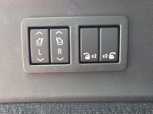 Used 2025 Cadillac Escalade IQ Luxury 2 w/ LPO, Premium Carpet Package AWD/4WD image 73