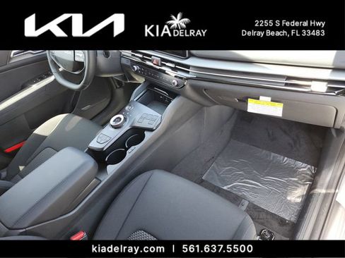 New 2026 Kia Sportage LX FWD image 10
