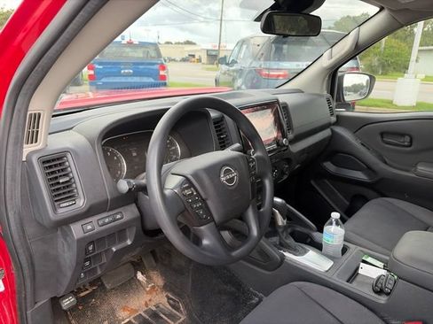Used 2022 Nissan Frontier S w/ Technology Package RWD image 24